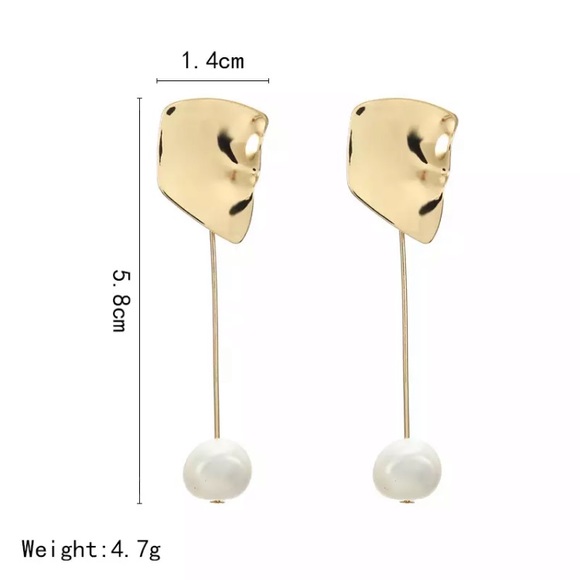 Gold Tone Real Pearl Earrings - Picture 3 of 5